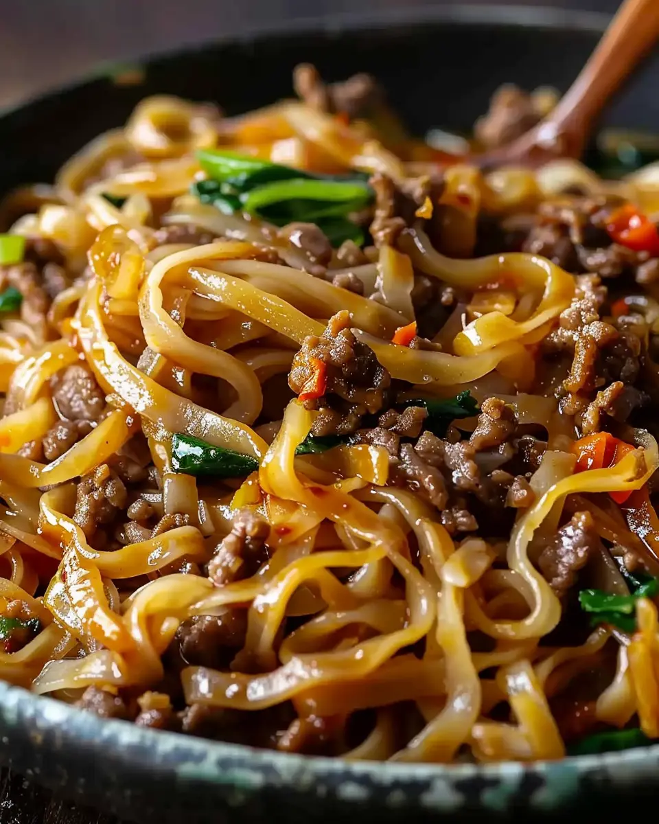Mongolian Ground Beef Noodles: Easy Comfort Food Delight